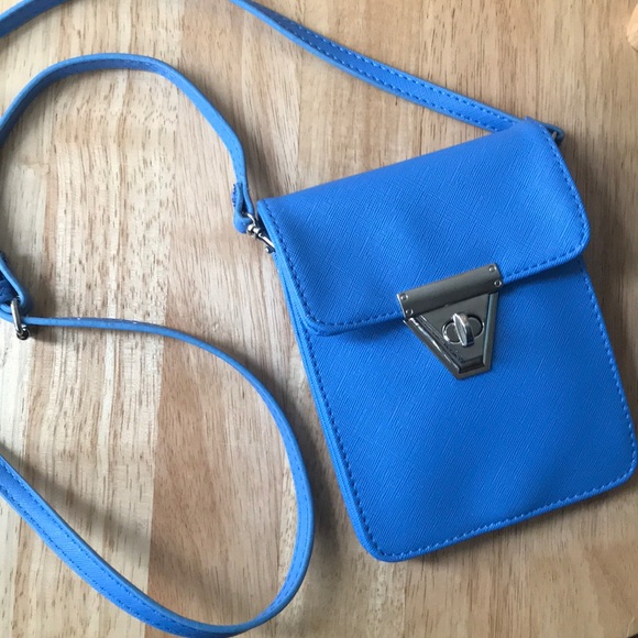 Handbags - Sonja Roberts Crossbody Bag